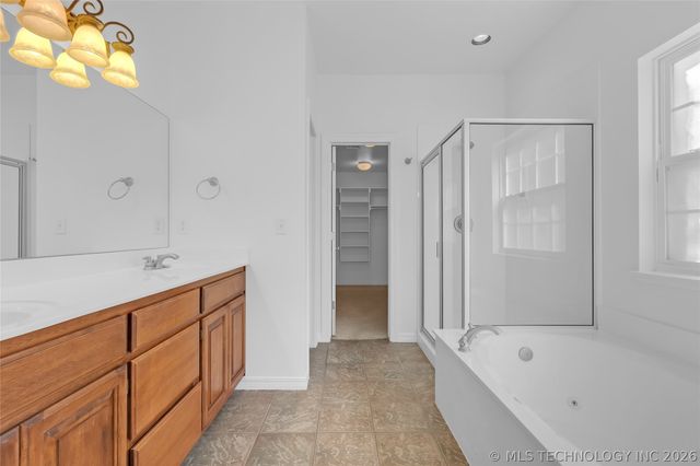 808 S Butternut Avenue, Broken Arrow, OK 74012