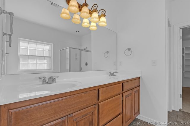 808 S Butternut Avenue, Broken Arrow, OK 74012