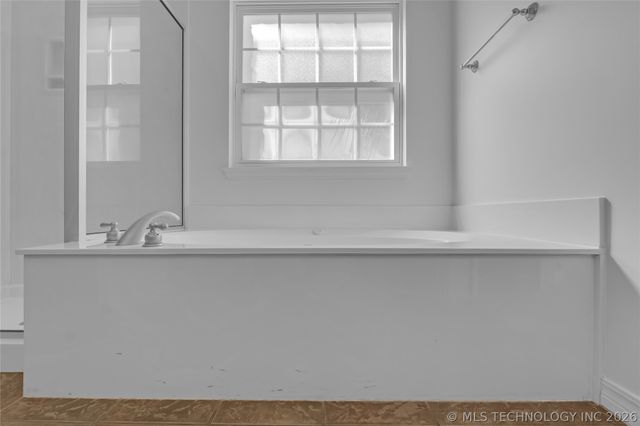 808 S Butternut Avenue, Broken Arrow, OK 74012