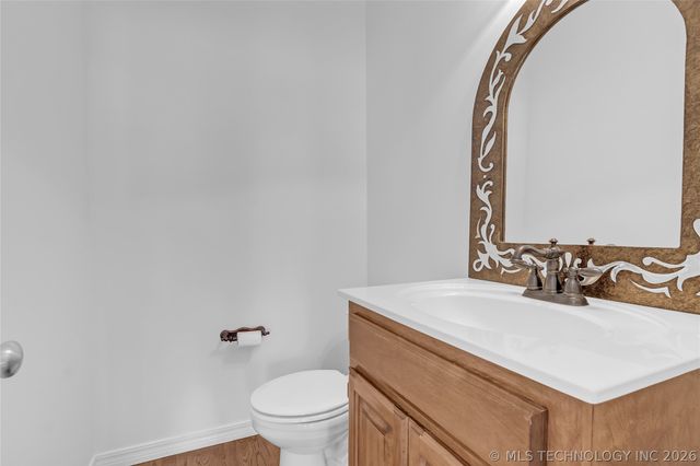 808 S Butternut Avenue, Broken Arrow, OK 74012