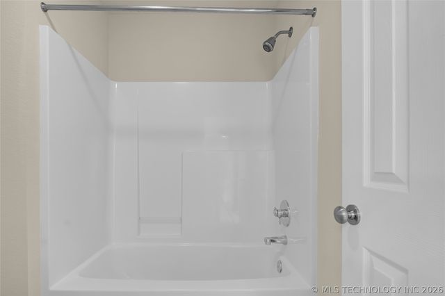 808 S Butternut Avenue, Broken Arrow, OK 74012