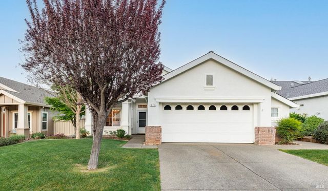 274 Red Mountain Dr, Cloverdale, CA 95425