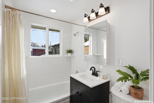 1415 Twining Drive, Anchorage, AK 99504