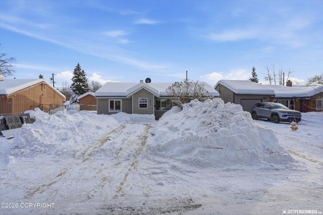 1415 Twining Drive, Anchorage, AK 99504