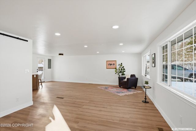 1415 Twining Drive, Anchorage, AK 99504