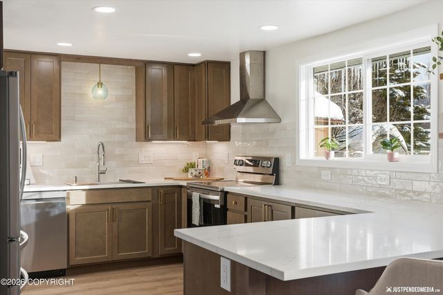 1415 Twining Drive, Anchorage, AK 99504