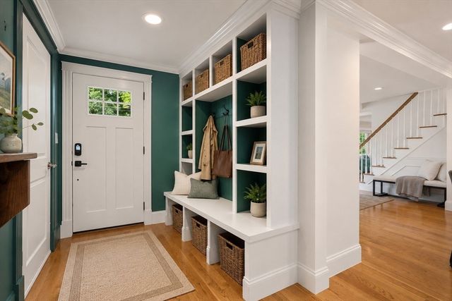 79 Grove St, Winchester, MA 01890
