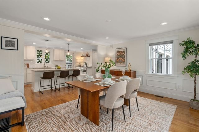 79 Grove St, Winchester, MA 01890