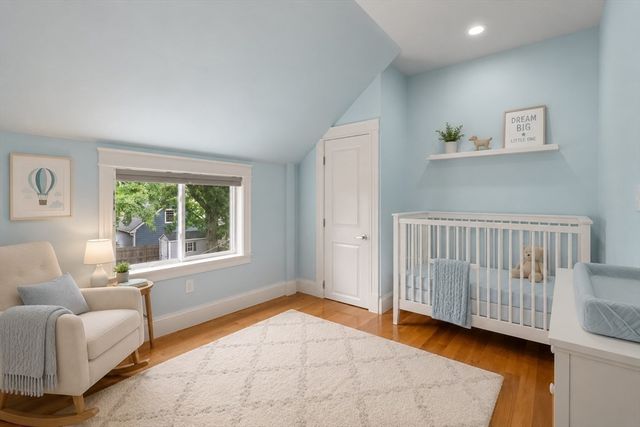 79 Grove St, Winchester, MA 01890