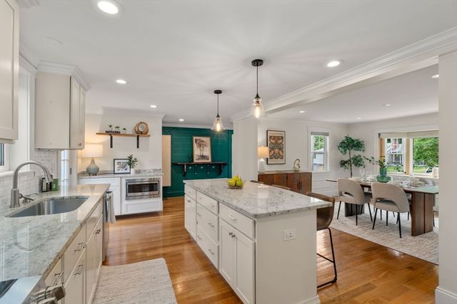 79 Grove St, Winchester, MA 01890