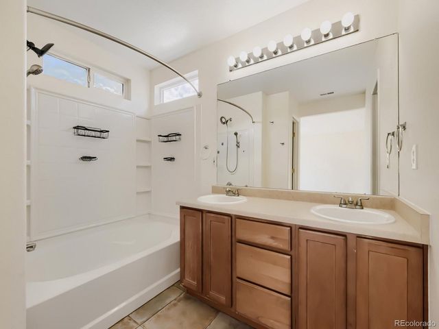 2444 E 127th Pl, Thornton, CO 80241