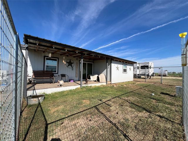 9383 CR 210, Hico, TX 76457