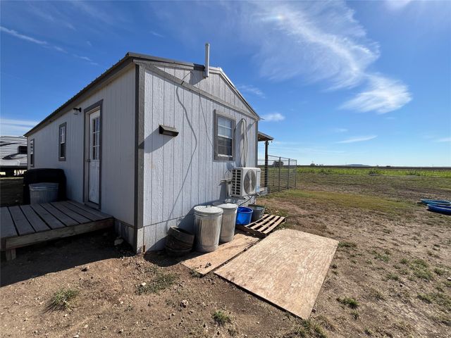 9383 CR 210, Hico, TX 76457