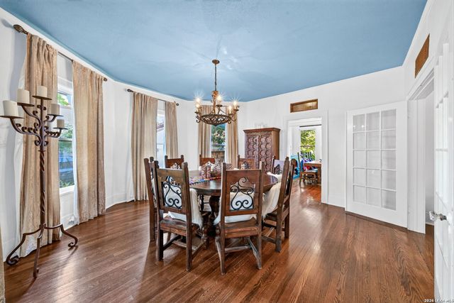 339 W HOLLYWOOD AVE, San Antonio, TX 78212