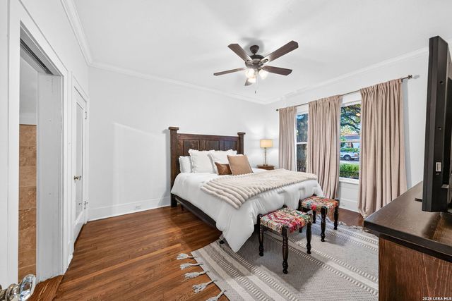 339 W HOLLYWOOD AVE, San Antonio, TX 78212