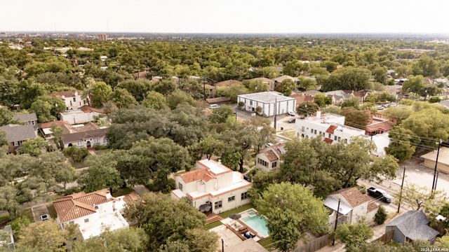 339 W HOLLYWOOD AVE, San Antonio, TX 78212