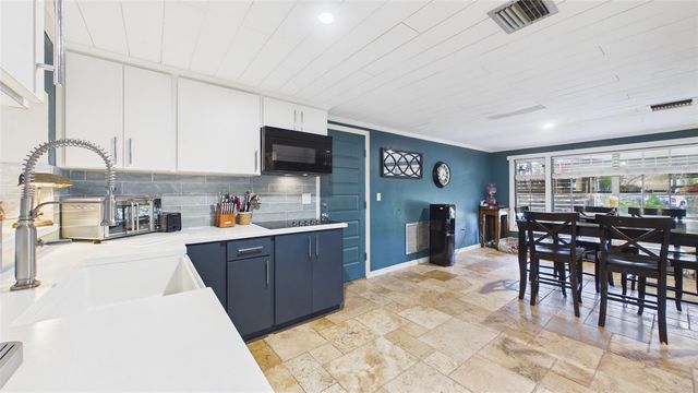 3849 EDGEMONT DRIVE, New Port Richey, FL 34652