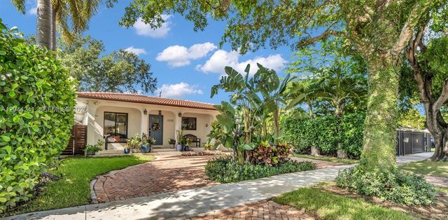 2220 SW 25th St, Miami, FL 33133