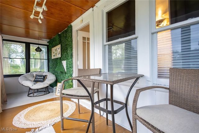 2179 Glenmount Avenue, Akron, OH 44319