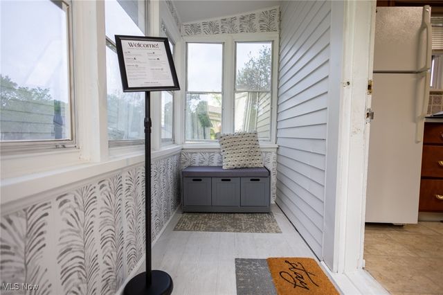 2179 Glenmount Avenue, Akron, OH 44319