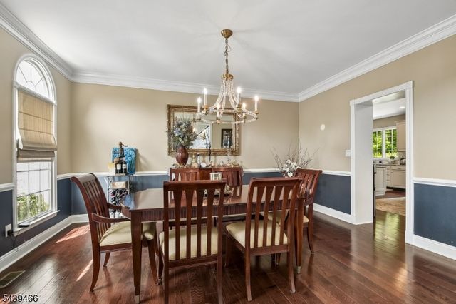 9 Steeplechase Lane, Franklin Twp., NJ 08802