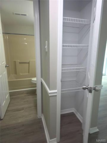 651 Green Jade Drive G, Fenton, MO 63026