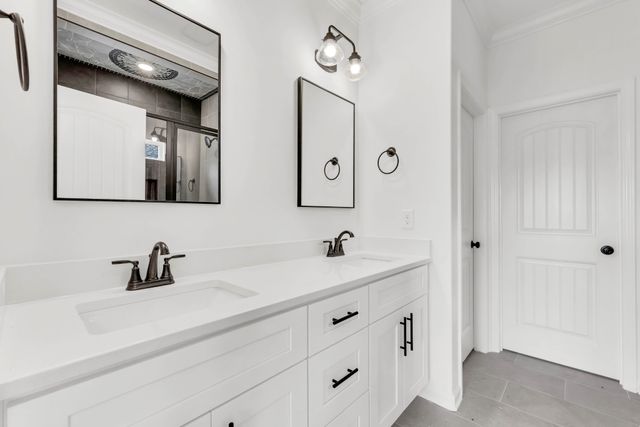 382 Kingland Ln, Clarksville, TN 37043