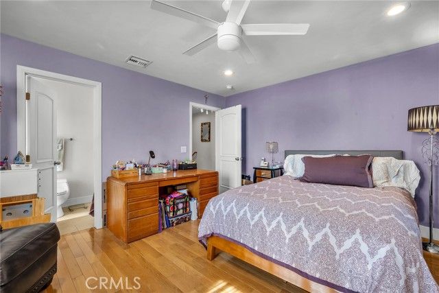 236 8th St, Seal Beach, CA 90740