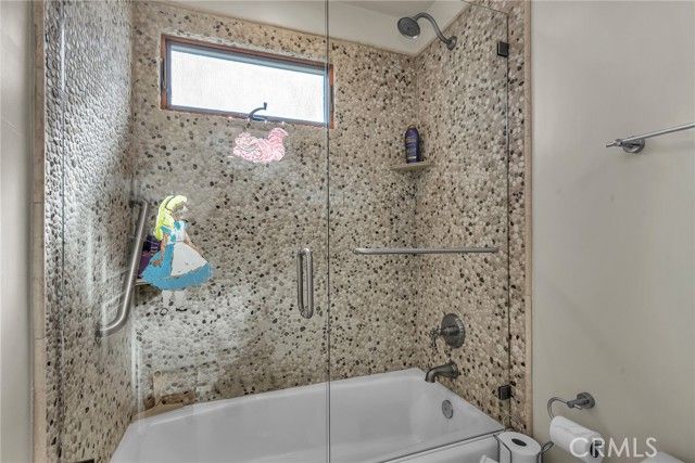 236 8th St, Seal Beach, CA 90740