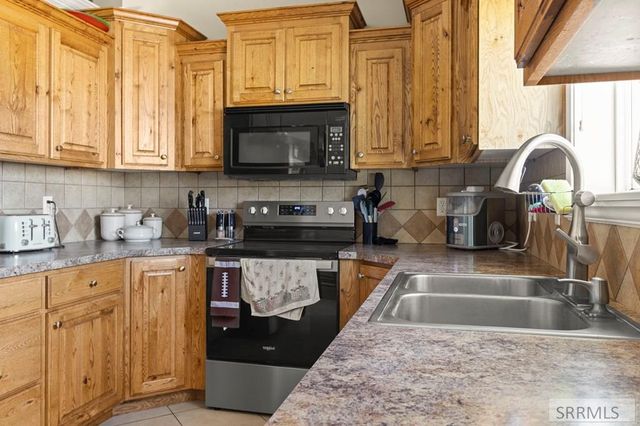 1415 N Preston Drive, Idaho Falls, ID 83401