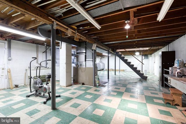 2905 KNOLL ACRES DR, Baltimore, MD 21234