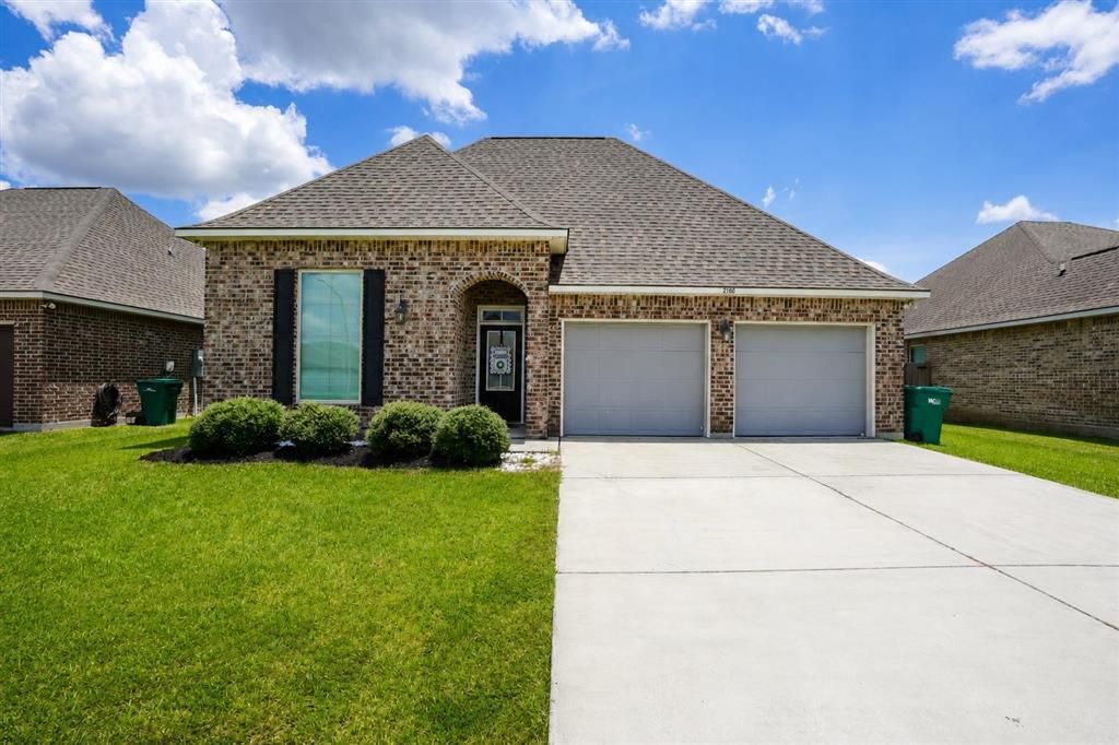 2108 Orleans Run Drive, Lake Charles, LA 70611