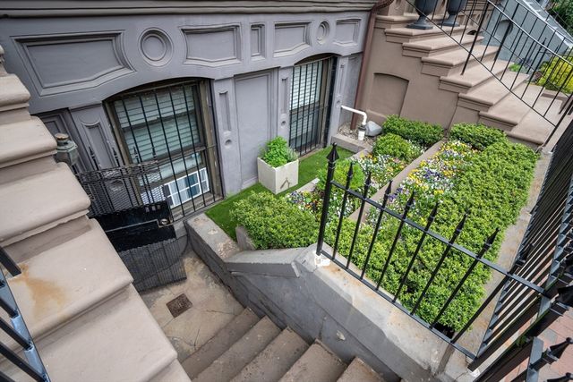 662 Massachusetts Avenue 1, Boston, MA 02118