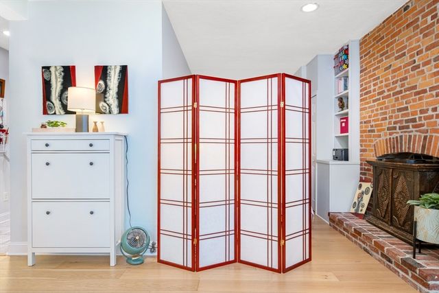 662 Massachusetts Avenue 1, Boston, MA 02118