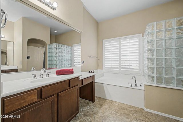 10860 E RAFAEL Avenue, Mesa, AZ 85212