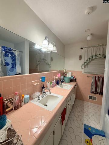 946 Bakersfield Road, Columbia, SC 29210