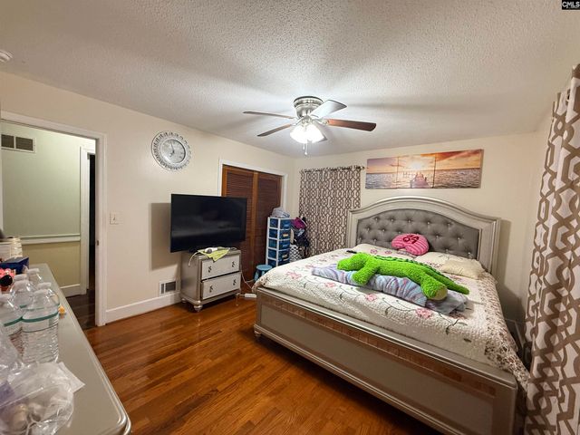 946 Bakersfield Road, Columbia, SC 29210