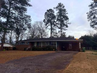 946 Bakersfield Road, Columbia, SC 29210