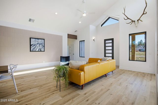 1620 S TORREON LAKES Drive, Show Low, AZ 85901