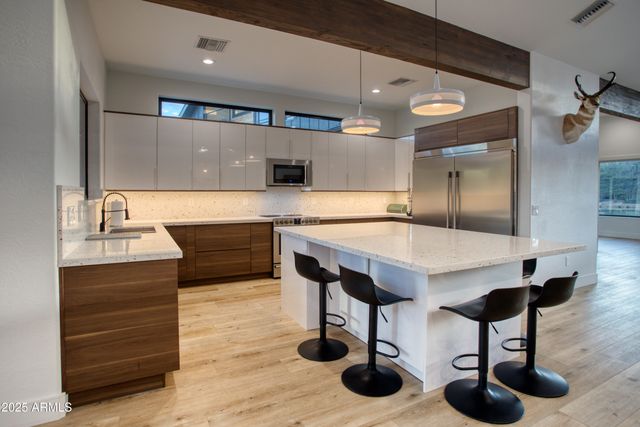 1620 S TORREON LAKES Drive, Show Low, AZ 85901