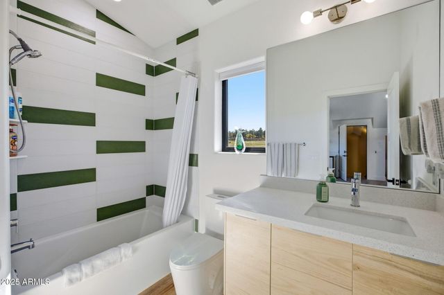 1620 S TORREON LAKES Drive, Show Low, AZ 85901