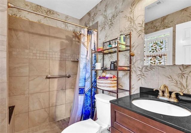 5779 Chisholm Trail, Lilburn, GA 30213