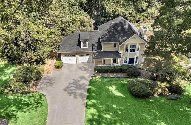 5779 Chisholm Trail, Lilburn, GA 30213