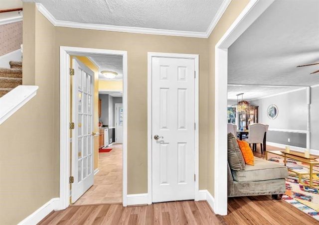 5779 Chisholm Trail, Lilburn, GA 30213