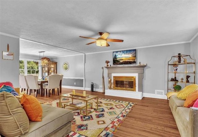 5779 Chisholm Trail, Lilburn, GA 30213