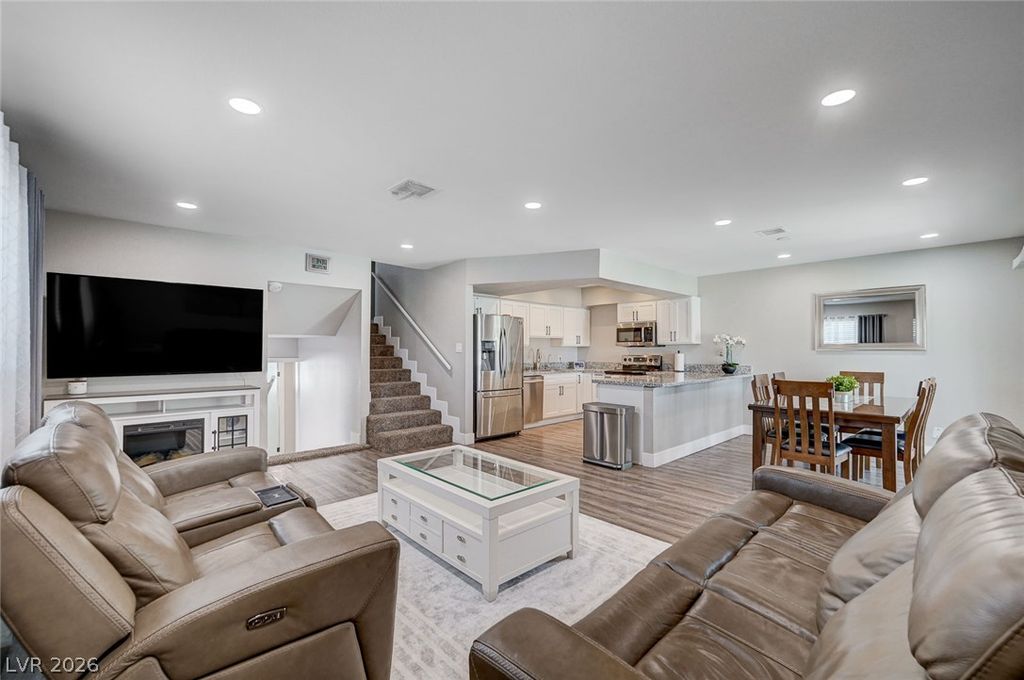 4966 Lana Drive, Las Vegas, NV 89121 — photo 2