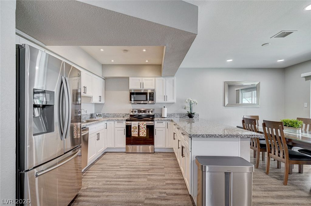 4966 Lana Drive, Las Vegas, NV 89121 — photo 5
