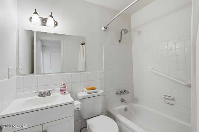 6617 E Calle Alegria Unit B, Tucson, AZ 85715