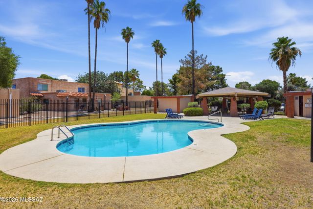 6617 E Calle Alegria Unit B, Tucson, AZ 85715