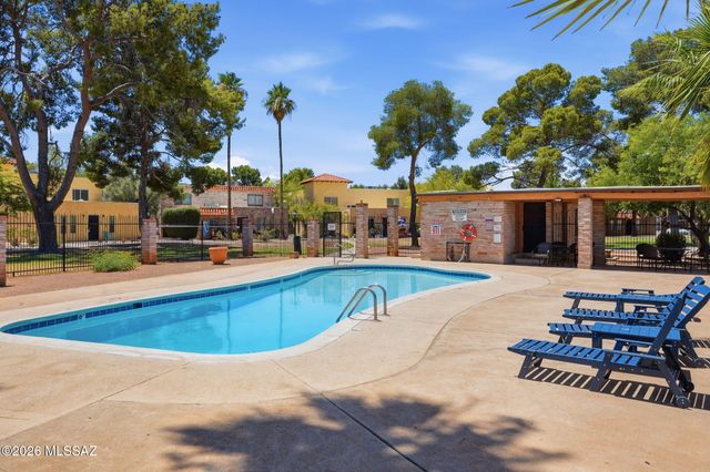 6617 E Calle Alegria Unit B, Tucson, AZ 85715